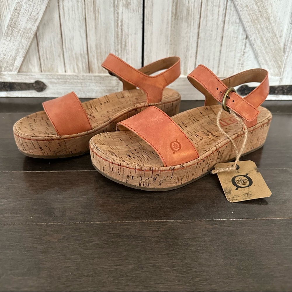 NWOB Born Sari Wedge Sandal Boho Cork platform Light Orange Brown Size 7